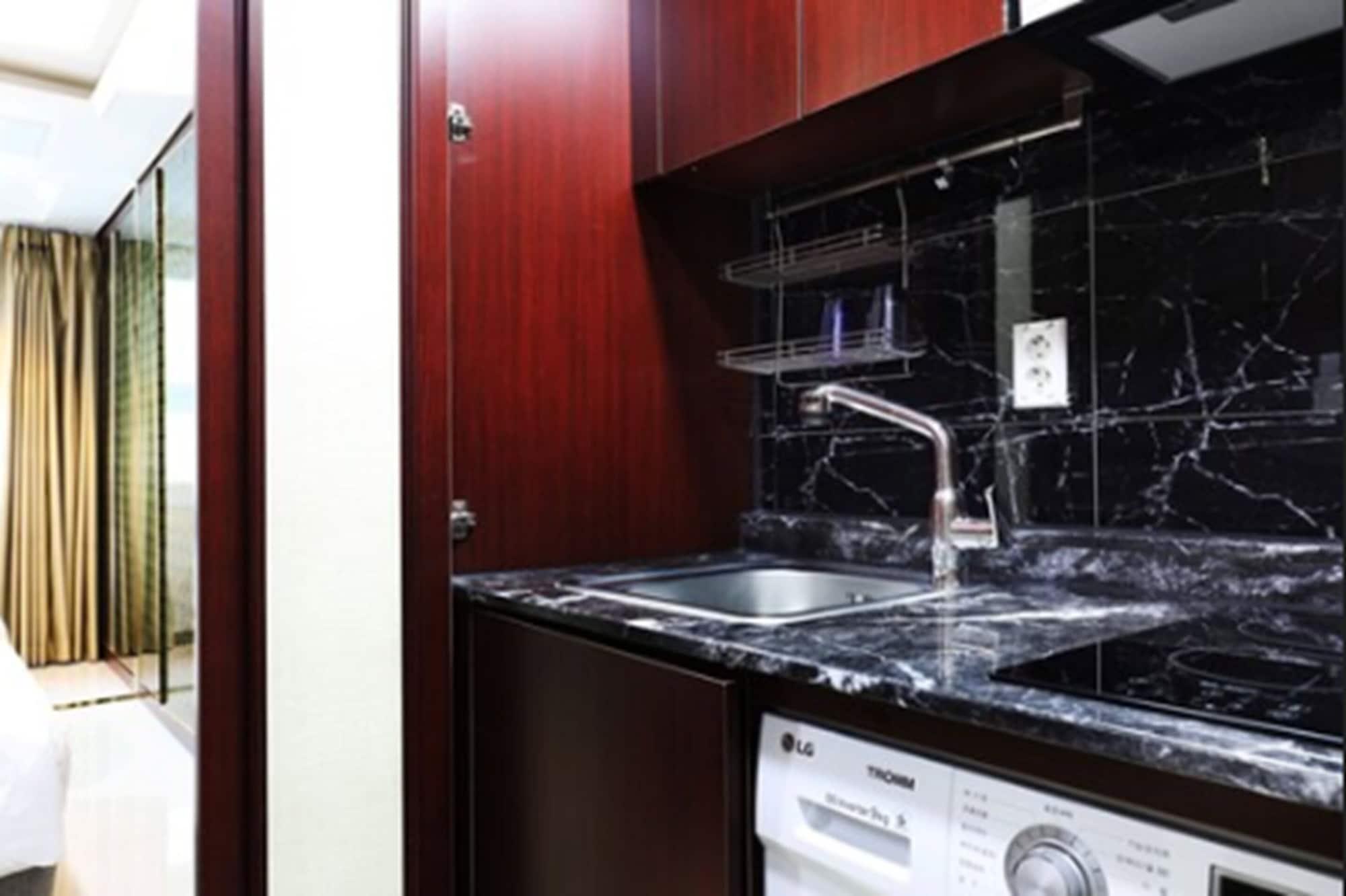 Intercity Seoul Hotel Экстерьер фото