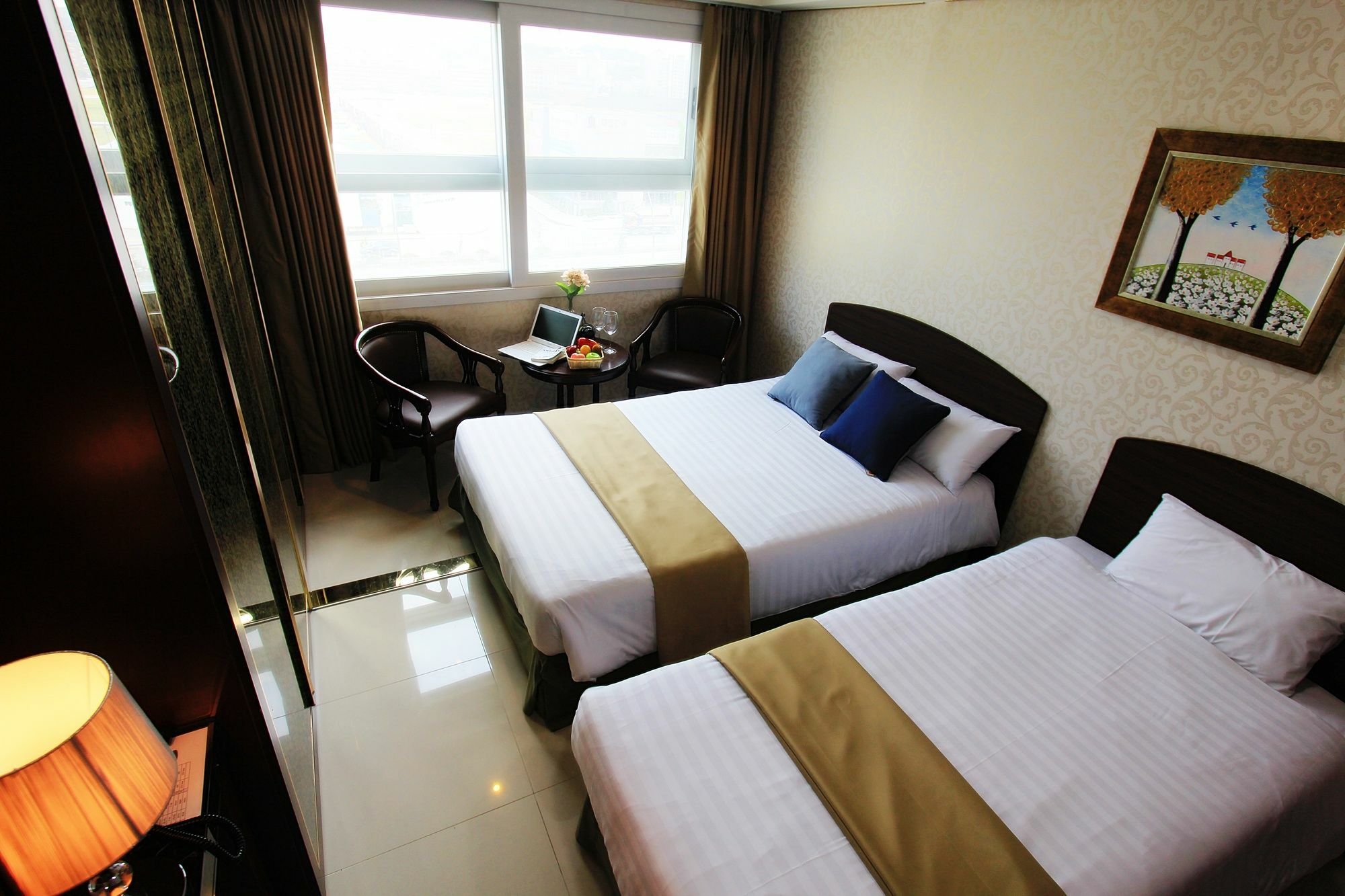Intercity Seoul Hotel Экстерьер фото